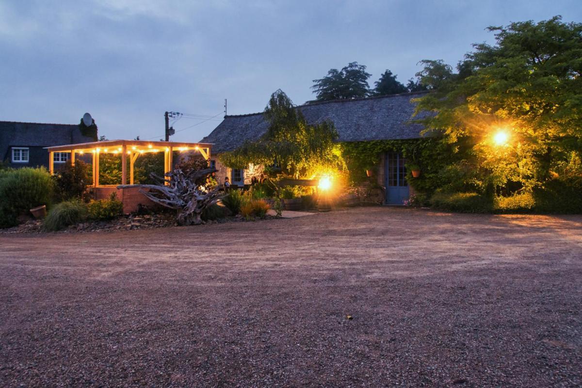 فندق Domaine Le Puits De Jeanne Plouégat-Moysan المظهر الخارجي الصورة
